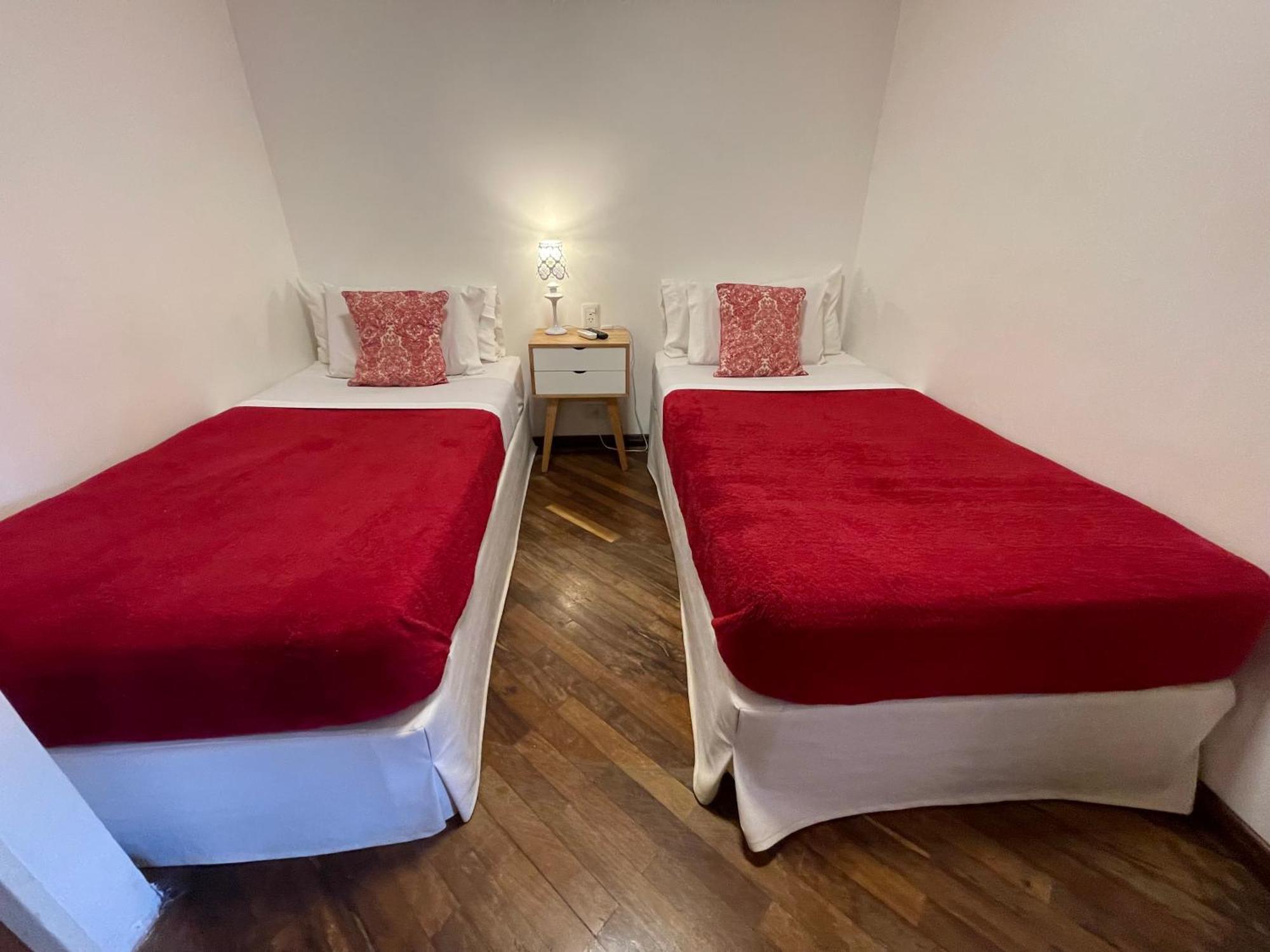 Marin Apartments Πουέρτο Ιγκουασού Δωμάτιο φωτογραφία